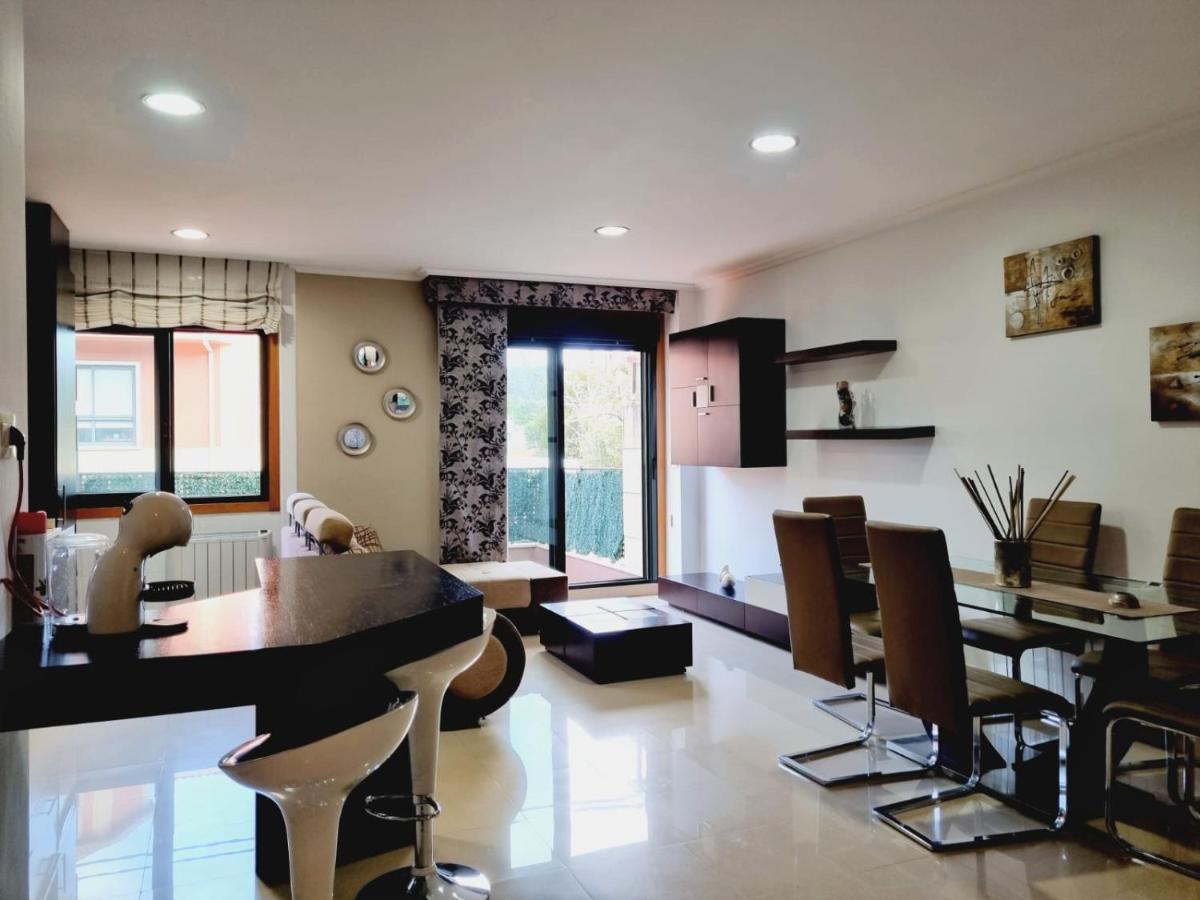 Apartamento Con Terraza Y Piscina Рибейра Экстерьер фото